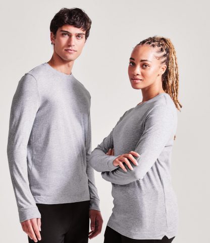Anthem Organic Long Sleeve T-Shirt with ribbed collar, side seams with mitred vents, and twin-needle stitching.
